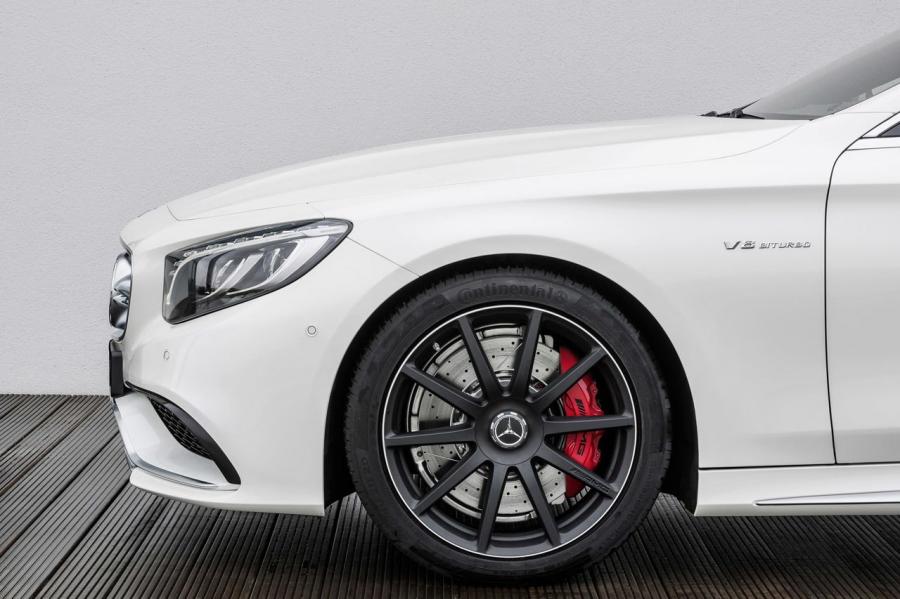  Mercedes-Benz S63 AMG Coupe 2015 года  (фото 5 из 22)